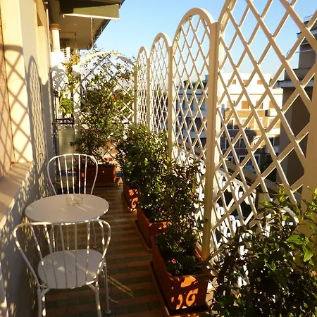 Gianicolo Residenza Carini Дом отдыха *