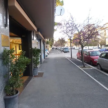 Gianicolo Residenza Carini Дом отдыха